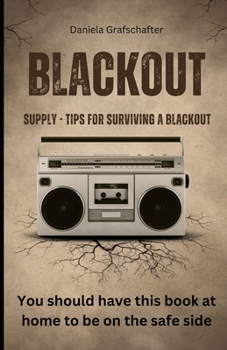 Paperback BLACKOUT 50 tips for survival You should read this book as security at home. Book