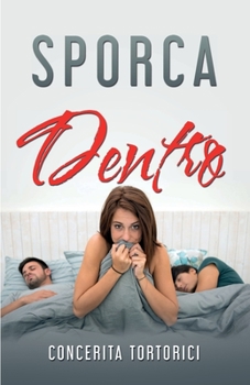 Paperback Sporca Dentro [Italian] Book