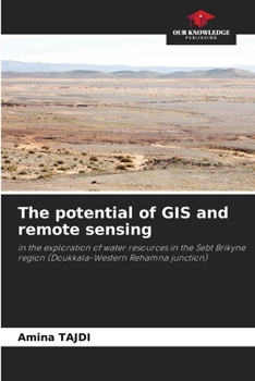 Paperback The potential of GIS and remote sensing Book
