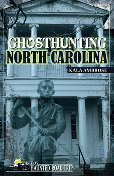 Paperback Ghosthunting North Carolina Book