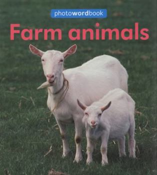 Paperback Farm Animals. Sue Barraclough Book