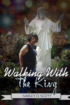 Paperback Walking With the King Book