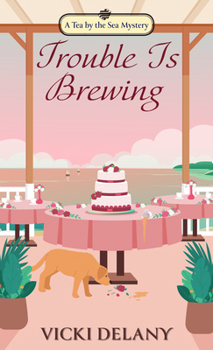 Paperback Trouble Is Brewing [Large Print] Book
