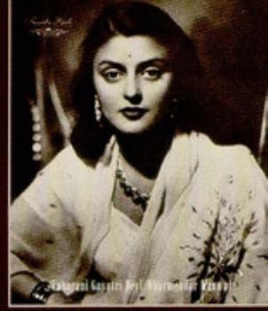 Hardcover Rajmata Gayatri Devi: Enduring Grace Book