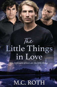 Paperback The Little Things in Love Book