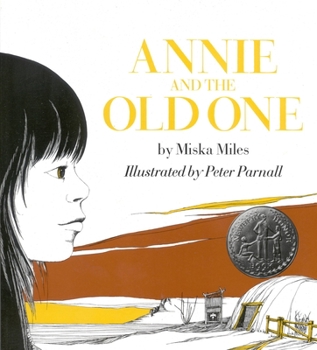 Paperback Annie and the Old One (Newbery Honor Book) Book