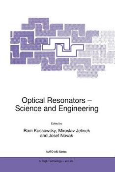 Paperback Optical Resonators -- Science and Engineering Book
