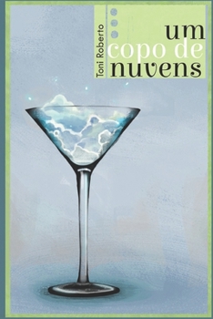 Paperback Um Copo de Nuvens [Portuguese] Book