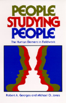 Paperback People Studying People: The Human Element in Fieldwork Book