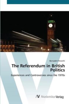 Paperback The Referendum in British Politics Book