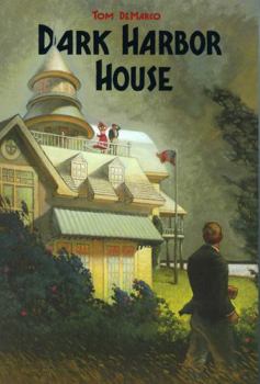 Paperback Dark Harbor House Book