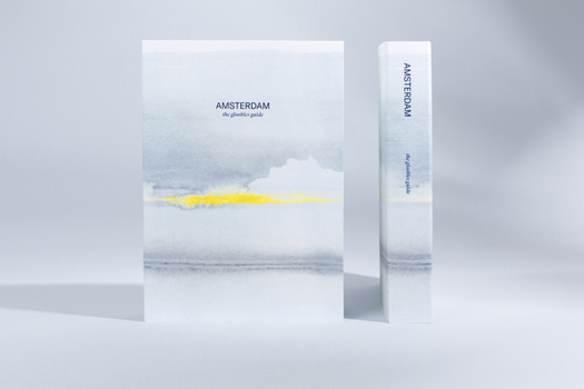 Paperback Amsterdam the Gloobles Guide Book