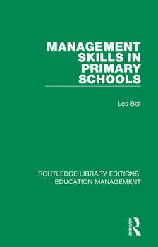 Paperback Management Skills in Primary Schools Book