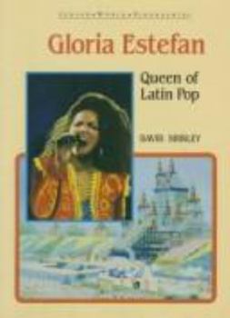 Gloria Estefan: Entertainer - Book  of the Junior World Biographies
