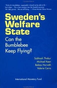 Paperback Sweden's Welfare State: Can the Bumblebee Keep Flying? Book