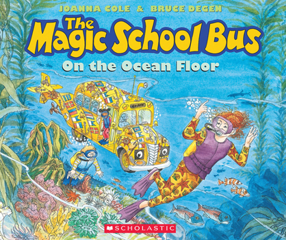Paperback The Magic School Bus on the Ocean Floor Book