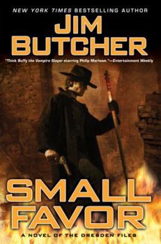 Hardcover Small Favor (The Dresden Files, Book 10) Book