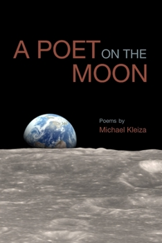 Paperback A Poet on the Moon Book