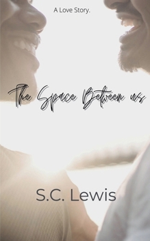 Paperback The Space between Us Book