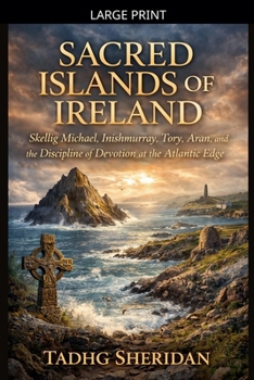Paperback Sacred Islands of Ireland [Large Print] Book