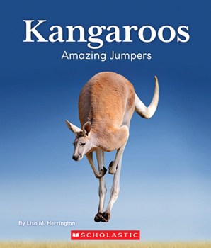 Paperback Kangaroos: Amazing Jumpers (Nature's Children) Book