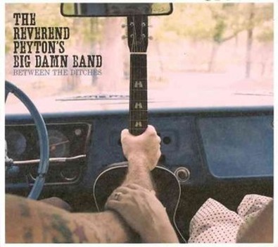 Music - CD Between The Ditches Book