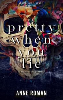 Paperback Pretty When You Lie Book