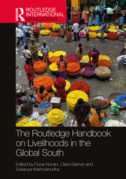 Paperback The Routledge Handbook on Livelihoods in the Global South Book