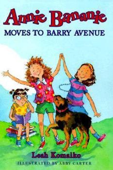 Paperback Annie Bananie Moves to Barry Avenue Book