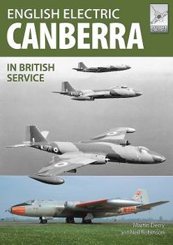 Paperback The English Electric Canberra in British Service Book