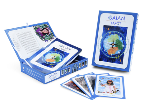 Cards Gaian Tarot: Healing the Earth, Healing Ourselves Book