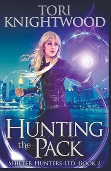 Paperback Hunting the Pack Book