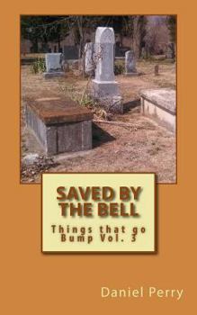 Paperback Saved by the Bell: Things that go Bump Book