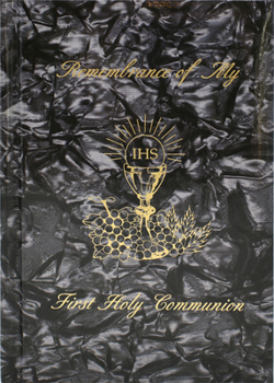 Hardcover Remembrance of My First Holy Communion-Boy-Black Pearl: Marian Children's Mass Book
