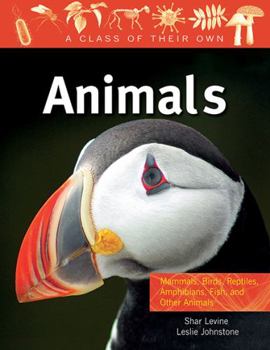 Paperback Animals: Mammals, Birds, Reptiles, Amphibians, Fish, and Other Animals Book