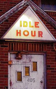 Paperback Idle Hour Book