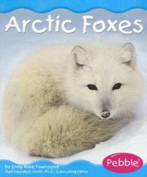 Paperback Arctic Foxes (Polar Animals) Book