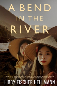 Paperback A Bend in the River Book