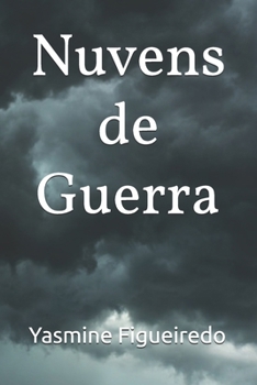 Paperback Nuvens de Guerra [Portuguese] Book