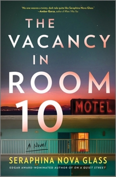 Hardcover The Vacancy in Room 10: A Psychological Crime Thriller Book