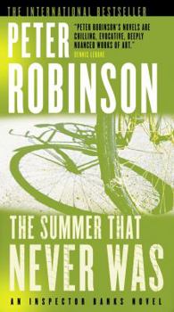 Paperback The Summer That Never Was Book