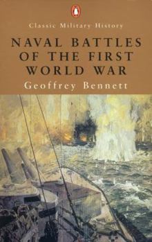 Paperback Naval Battles of the First World War Book