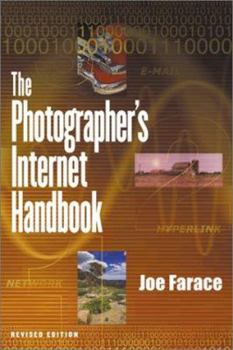 Paperback The Photographer's Internet Handbook Book