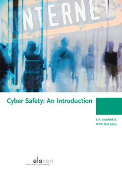 Paperback Cyber Safety: An Introduction Book