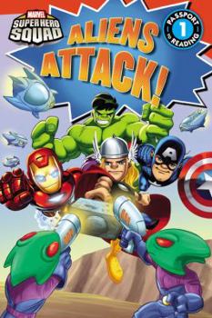 Paperback Super Hero Squad: Aliens Attack! Book