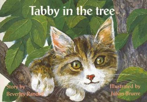 Paperback Tabby in the Tree (New PM Story Books) Book