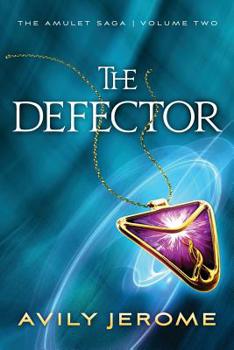 Paperback The Defector Book