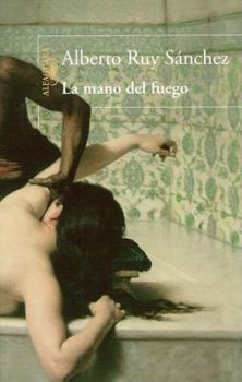 Paperback La Mano del Fuego [Spanish] Book