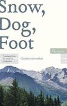 Paperback Snow Dog Foot [Italian] Book