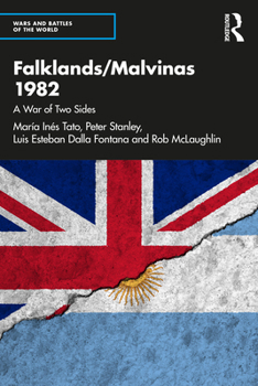 Paperback Falklands/Malvinas 1982: A War of Two Sides Book